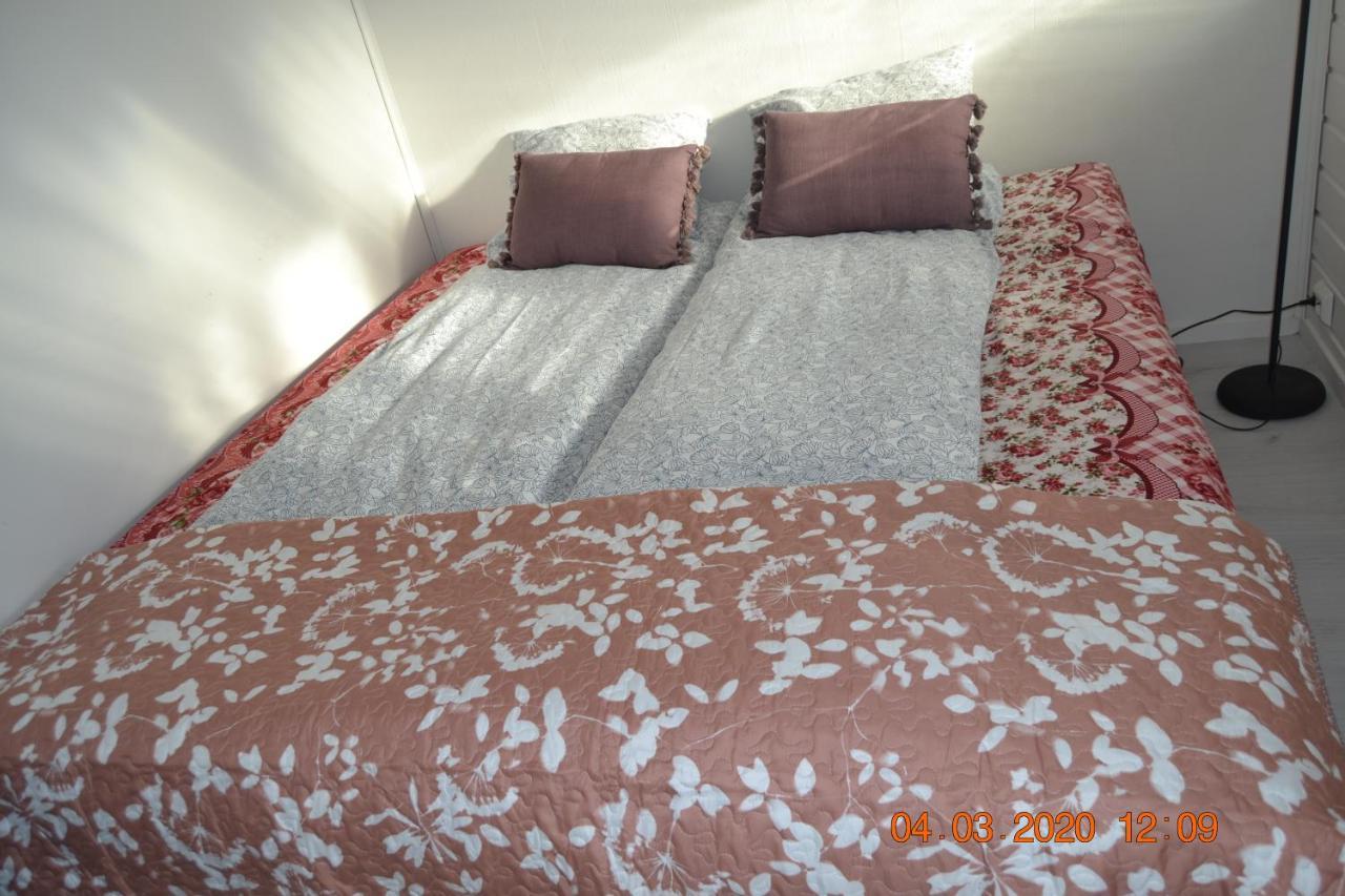 A Nice And Quiet Place Near To Trosmo City Apartment Tromso Bagian luar foto